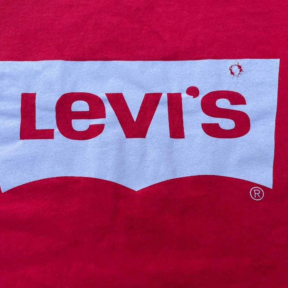 Levis Kids Shirt Red Round Neck Tee Size M (10-12 years ) (140-152cm) - Picture 4 of 8